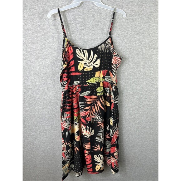 BNWT /Dina Weis /Floral Print Dresses /Sexy V Neck / Adj-Straps / Medium - Picture 7 of 9